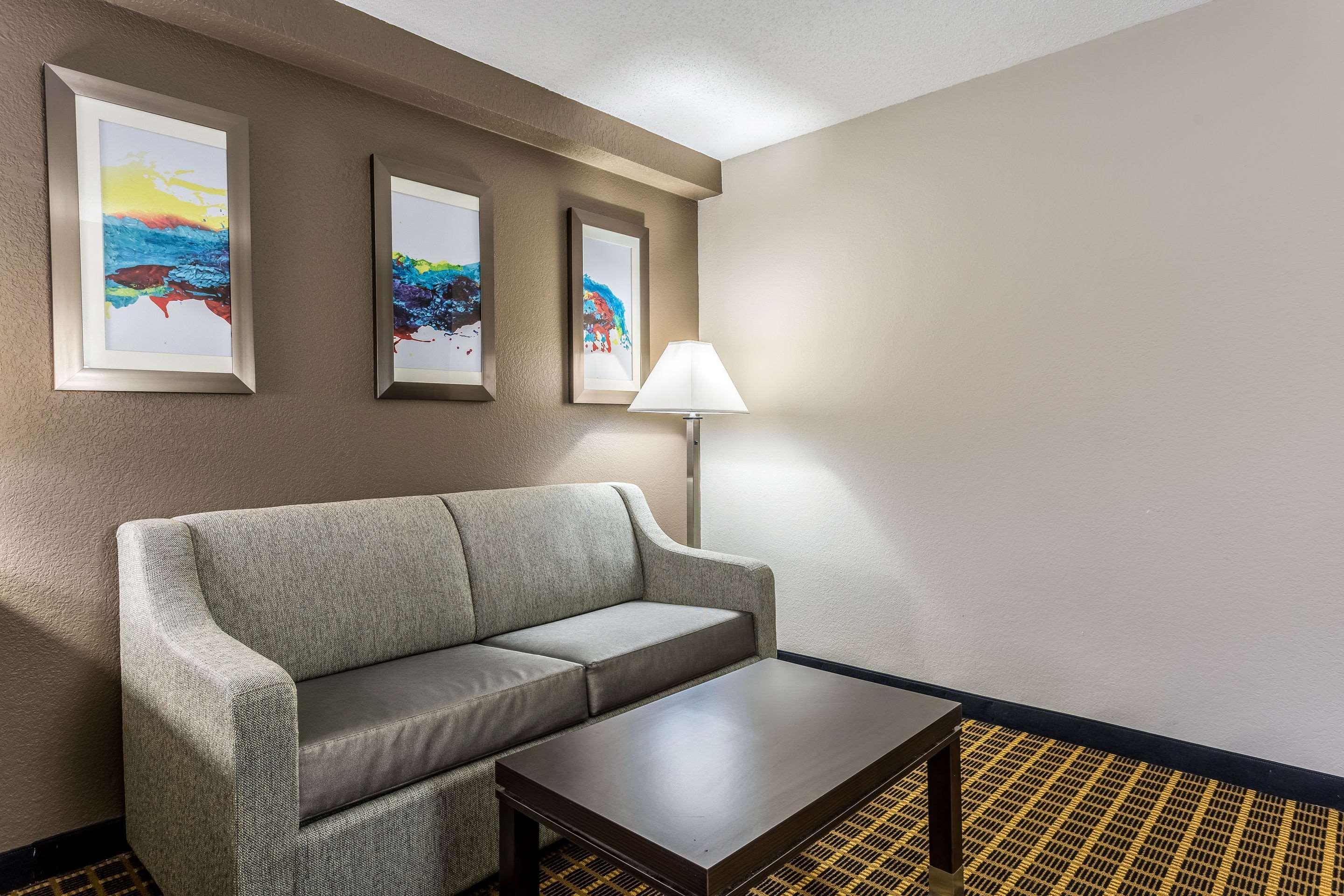 Quality Inn & Suites West El Paso I-10 Ngoại thất bức ảnh