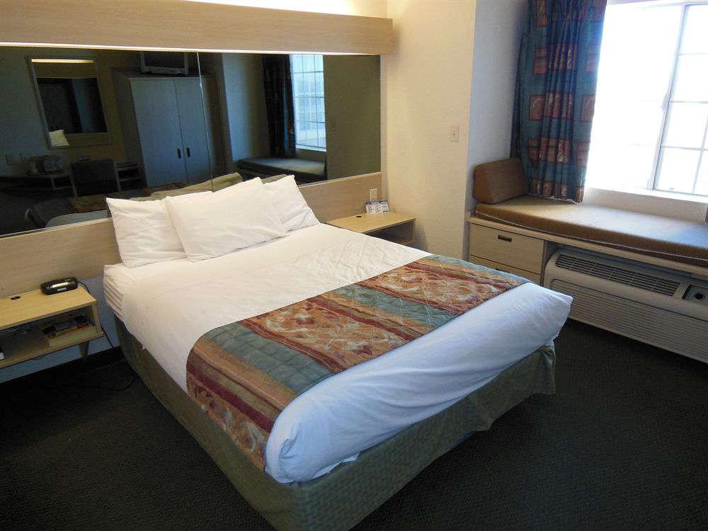 Quality Inn & Suites West El Paso I-10 Ngoại thất bức ảnh