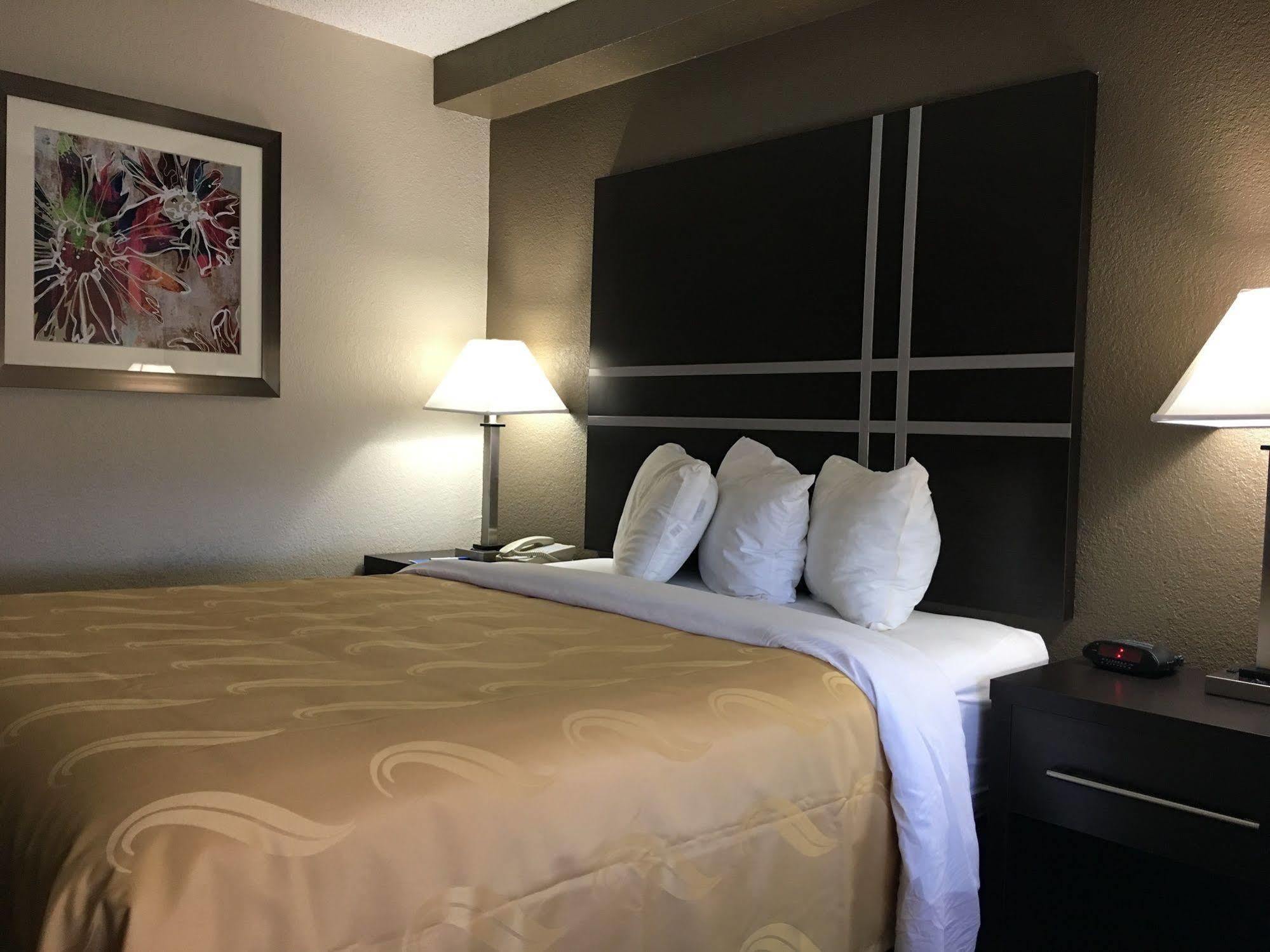 Quality Inn & Suites West El Paso I-10 Ngoại thất bức ảnh